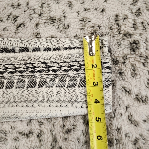 7 For All Mankind SZ 28 Black White Reptile Print Ankle Skinny Stretch Jeans - Picture 13 of 15